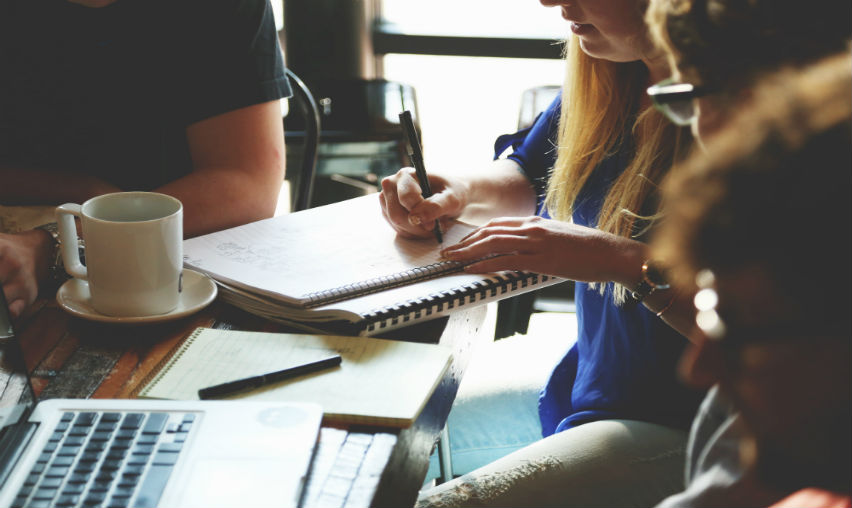 Why Your Web Designers & Developers Should Be working Together?